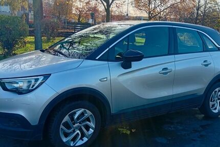 Opel Crossland (X) 66.450 km 12.900 &euro; Ratingen 40880