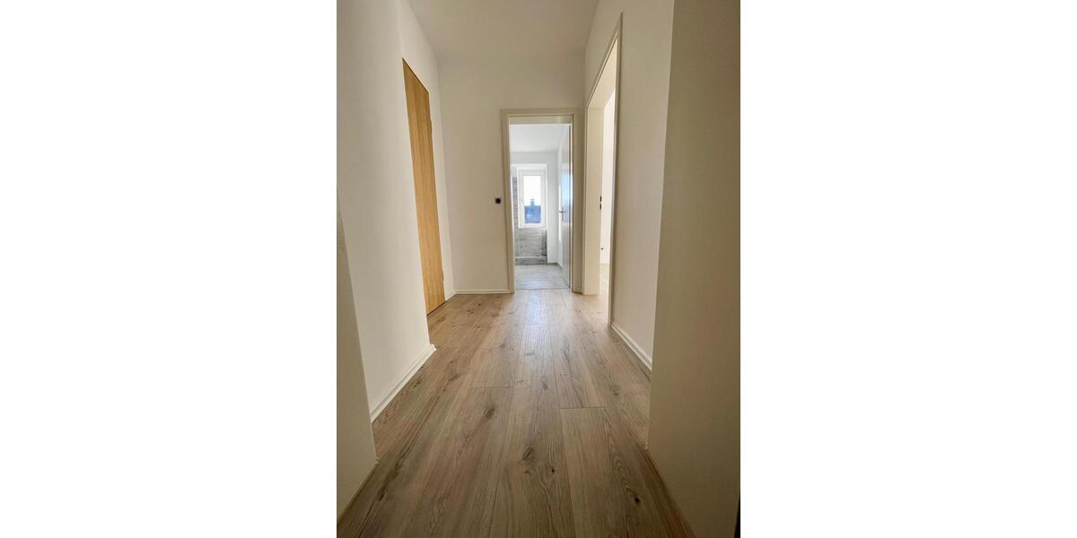 Etagenwohnung Essen Stadtbezirk IV - 2.5 Zimmer, 60 m&sup2;, 120.000&euro; | Angebot:27467555
