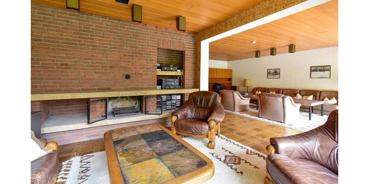 Massives, flexibel nutzbares 2-FH mit 176m² WFL & großer ausgebauter Nutzfläche + EEK D in Buchholz 6 zimmer