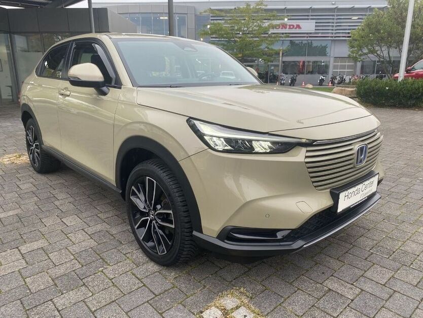 HR-V
