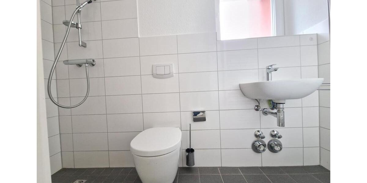 Erdgeschoßwohnung Duisburg Ruhrort - 1.5 Zimmer, 41 m&sup2;, 279&euro; | Angebot:25845054