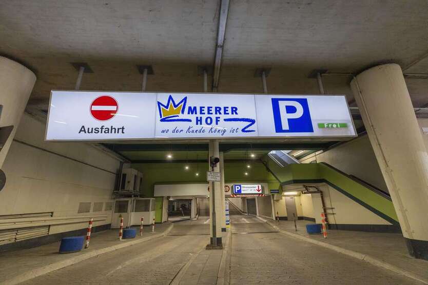 Halle in Neuss 2.000.000 €
