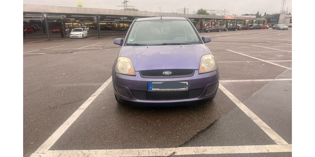 Ford Fiesta 136.000 km 1.750 &euro; Mülheim an der Ruhr 45475