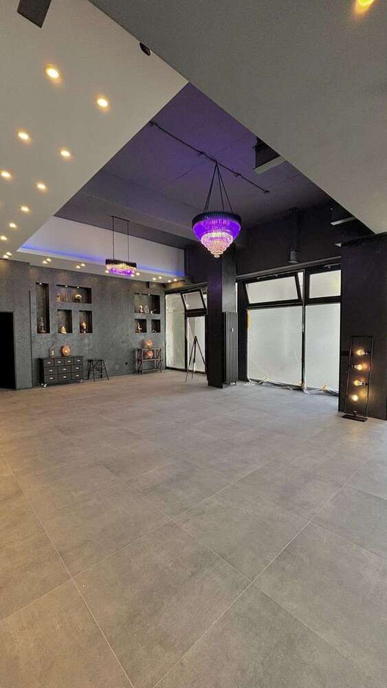 Gastronomie in Neuss 270.000 € 169.8 m²