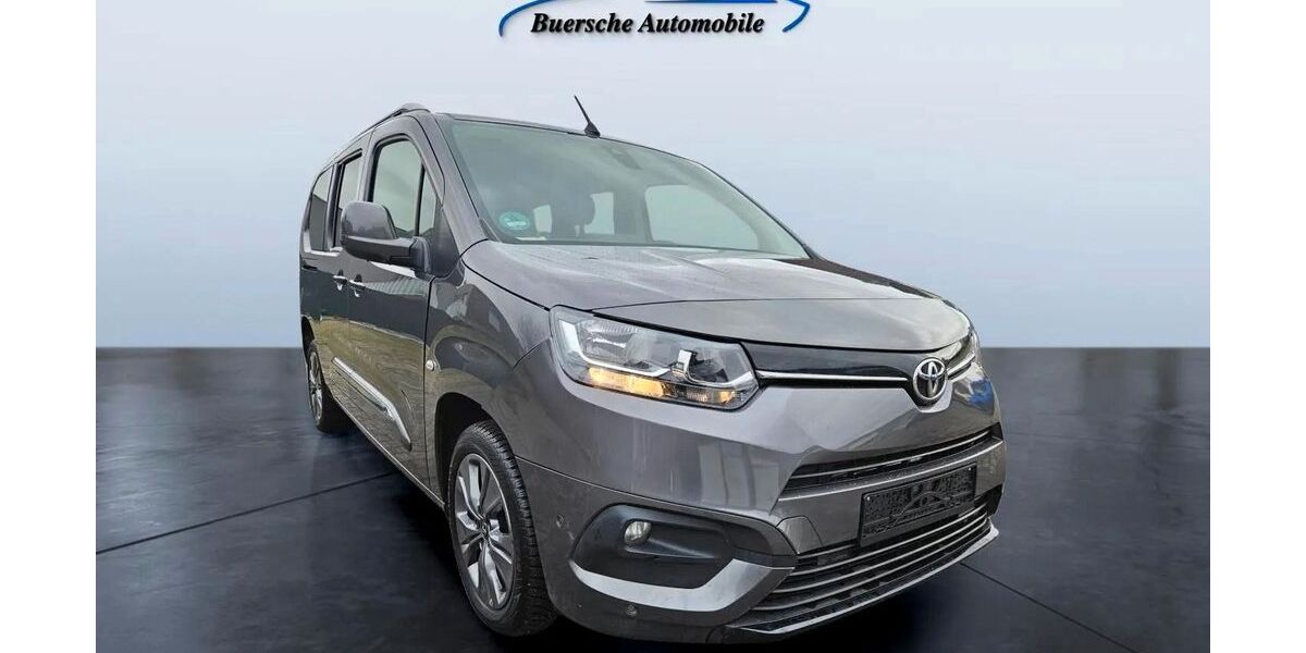 Toyota Proace City 72.100 km 16.999 &euro; Gelsenkirchen 45897