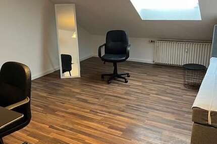 Zimmer Solingen Bech - 1 Zimmer, 580&euro; | Angebot:26819548