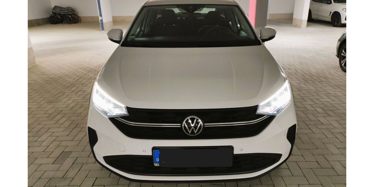 VW Taigo 25.651 km 16.500 &euro; Essen 45145