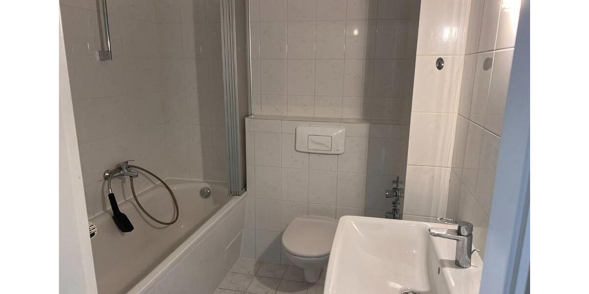 Etagenwohnung Bochum Bochum-Nord - 1 Zimmer, 48 m&sup2;, 450&euro; | Angebot:25798364