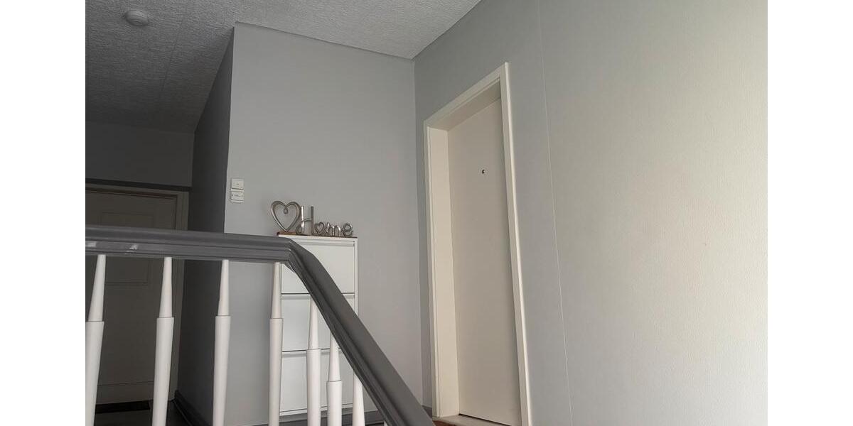 Dachgeschoßwohnung Duisburg - 3.5 Zimmer, 115 m&sup2;, 279.000&euro; | Angebot:27446900