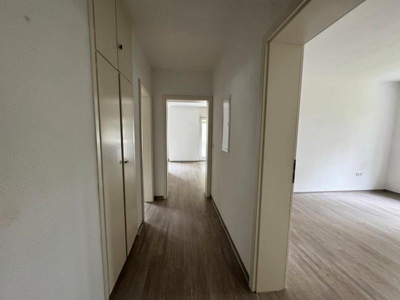 bezugsfertige, großzügige 2-Zimmer-Wohnung mit Balkon in Bochum Eppendorf zimmer