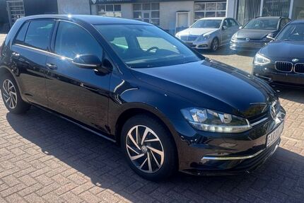 VW Golf 99.000 km 12.600 &euro; Essen 45326