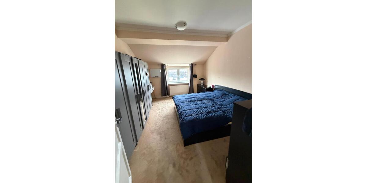 Dachgeschoßwohnung Wuppertal Elberfeld - 4 Zimmer, 100 m&sup2;, 995&euro; | Angebot:26461048