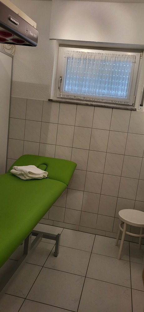 Gut erreichbare Gewerbeeinheit in Remscheid-Süd (Bliedinghausen) zimmer