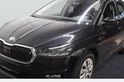 Skoda Fabia 4.589 km 15.940 &euro; Bochum 44809