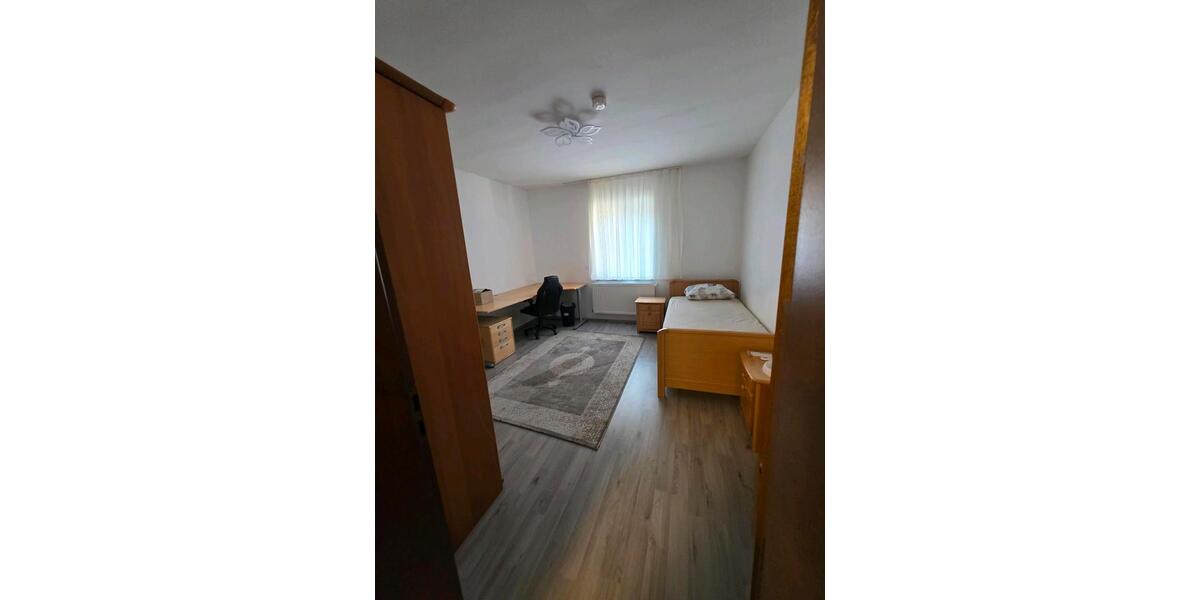 Erdgeschoßwohnung Herne Sodingen - 3 Zimmer, 75 m&sup2;, 570&euro; | Angebot:25671652