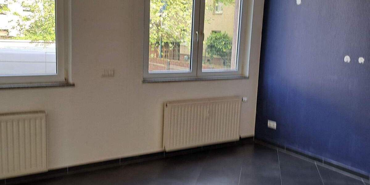 Etagenwohnung Duisburg Altstadt - 2 Zimmer, 67 m&sup2;, 550&euro; | Angebot:26451627