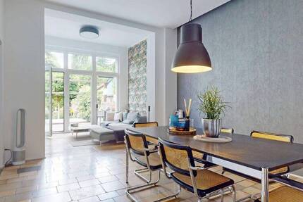 Modernes Ein-Zweifamilienhaus mit Wellnessoase im begehrten Bismarckviertel