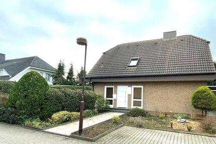 Haus Duisburg Großenbaum - 4 Zimmer, 128 m&sup2;, 629.000&euro; | Angebot:26443547
