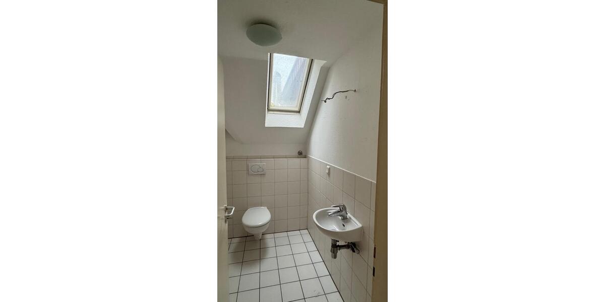 Dachgeschoßwohnung Witten - 3 Zimmer, 112 m&sup2;, 896&euro; | Angebot:25805545