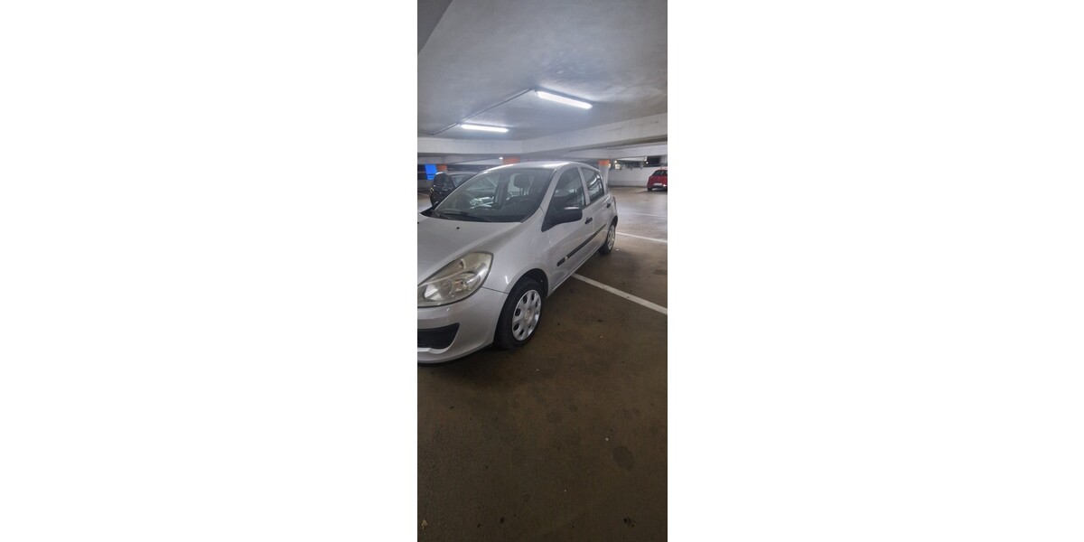 Renault Clio 137.678 km 2.600 &euro; Wuppertal 42275