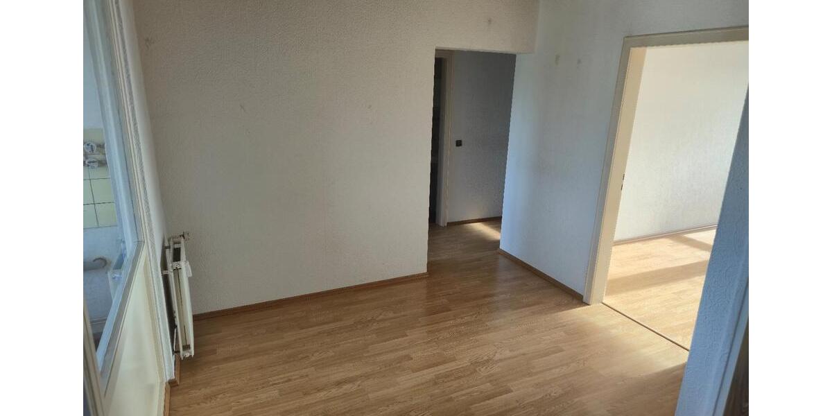 Dachgeschoßwohnung Wuppertal Gemarkung Nächstebreck - 3 Zimmer, 72 m&sup2;, 120.000&euro; | Angebot:27496402