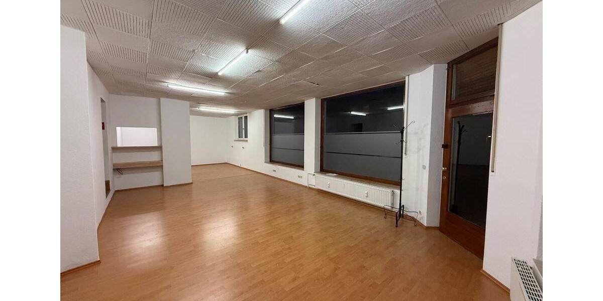 Gewerbeobjekt Essen Stadtbezirk III - 700&euro; | Angebot:26439366