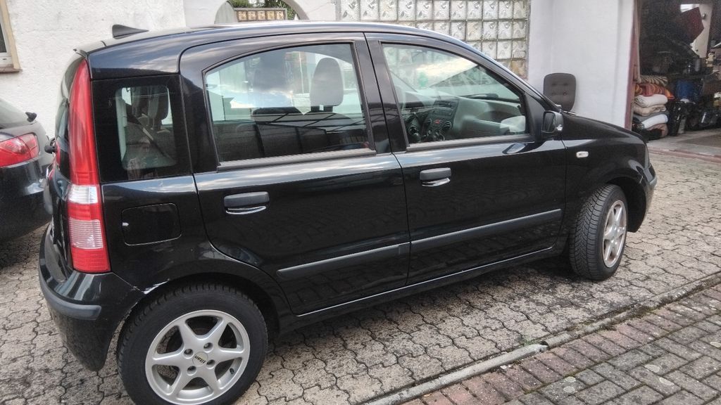 Fiat Panda 216.615 km 1.500 &euro; Duisburg 47228