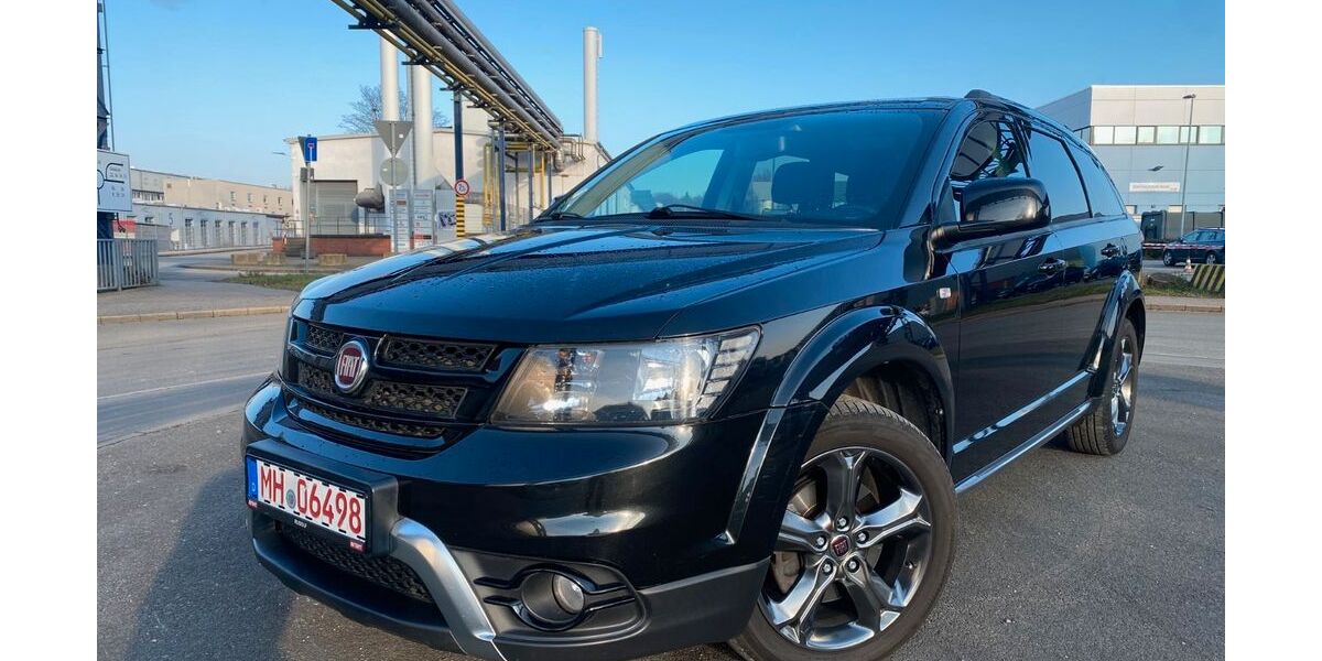 Fiat Freemont 156.076 km 10.799 &euro; Mülheim 45473