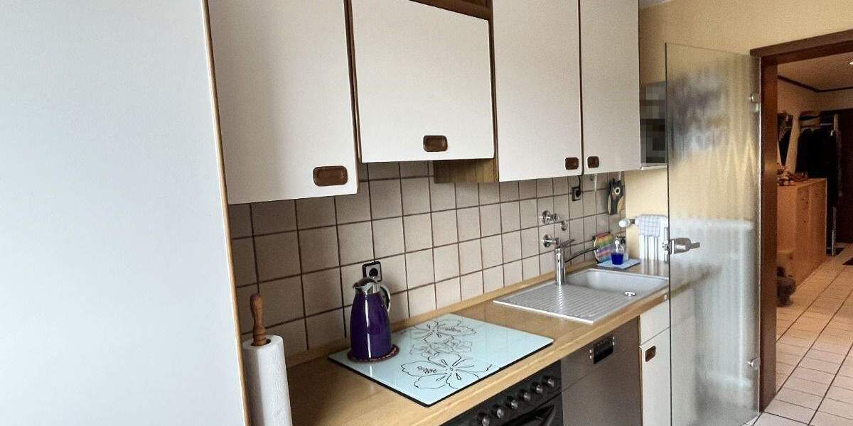 Etagenwohnung Duisburg Bergheim - 3 Zimmer, 81 m&sup2;, 175.000&euro; | Angebot:25746767