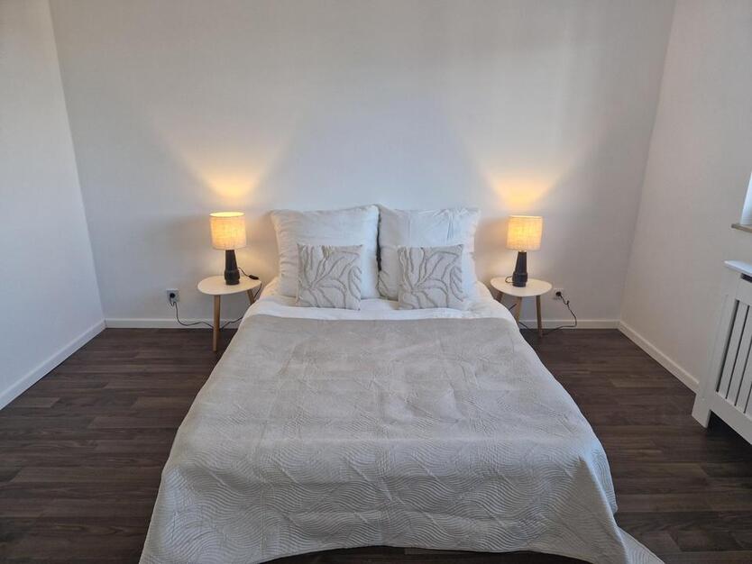 Modern & bezugsbereit: 3-Zimmer-Wohnung mit Balkon und Garage zimmer