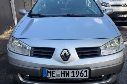 Renault Megane 146.100 km 2.600 &euro; Duisburg 47137