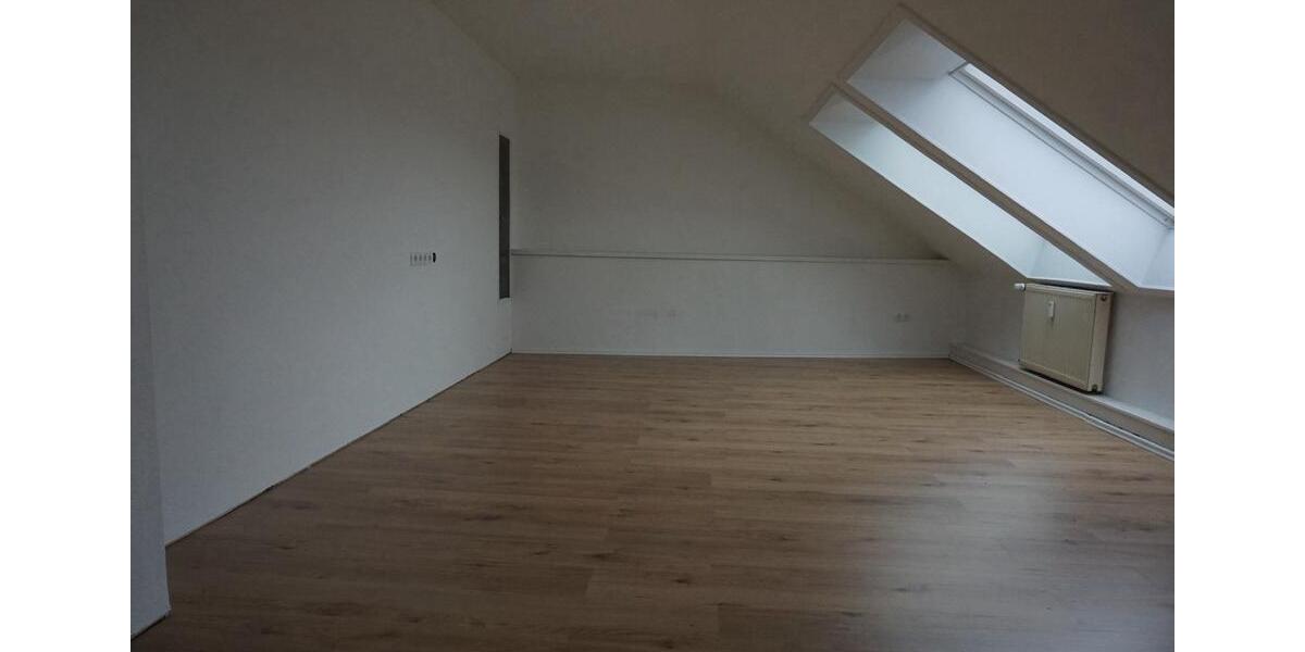 5,8% Rendite sofort - 4 Zimmer Wohnung in Duisburg Meiderich 4 zimmer