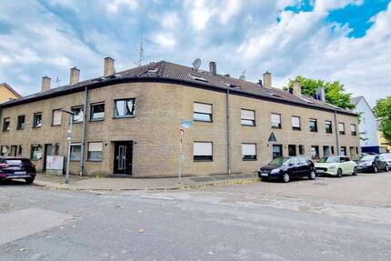 Moderne Wohnung mit großem Balkon in einem Dreifamilienhaus!