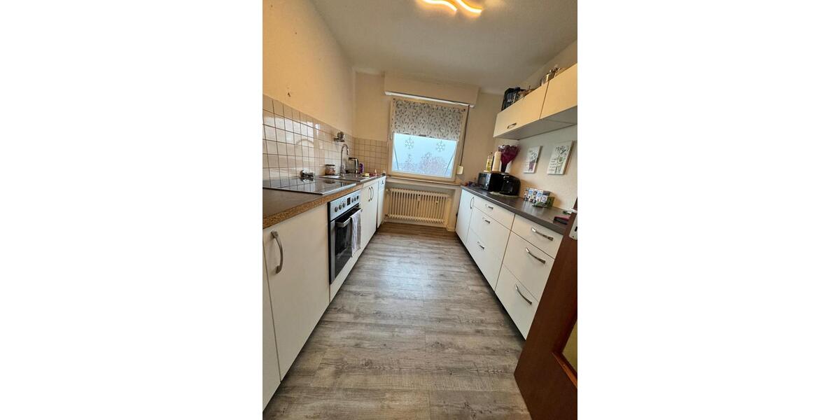 Wunderschöne DG-Wohnung mit Balkon auf Hochstr in Recklinghausen 3.5 zimmer