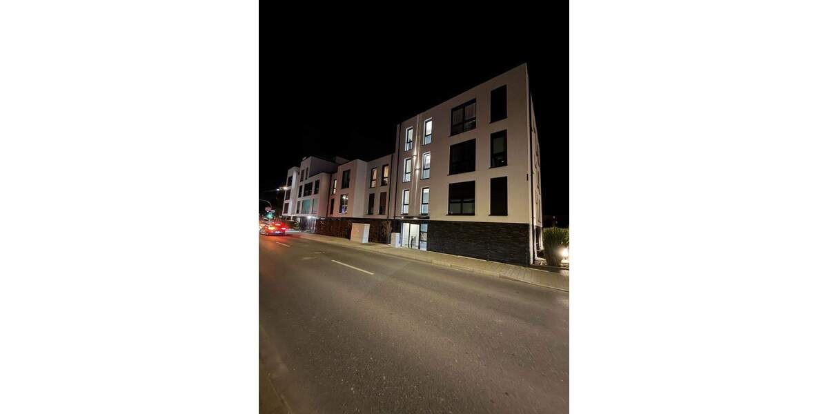 Privatverkauf: Neubauwohnung aus 2022 in Erkrath, direkt Zentral Hochwertige 3-Zimmer-Wohnung 107 qm 3 zimmer