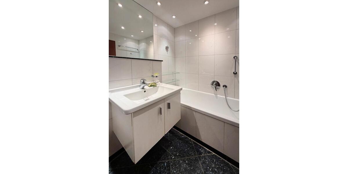 Erdgeschoßwohnung Essen Stadtbezirk IX - 3 Zimmer, 82 m&sup2;, 320.000&euro; | Angebot:26852861