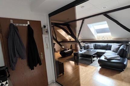 Helle 4-Zimmer-Wohnung in gepflegtem 5-Parteienhaus 4 zimmer