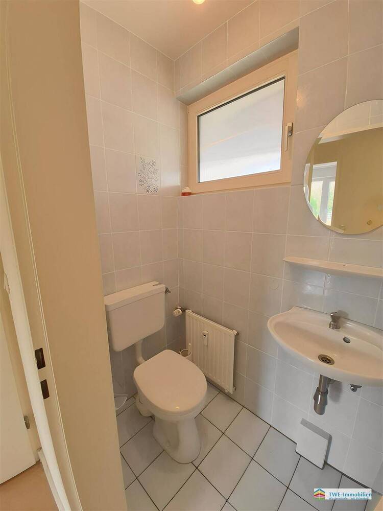 Helle 2-Zimmer-Wohnung mit traumhafter Dachterrasse