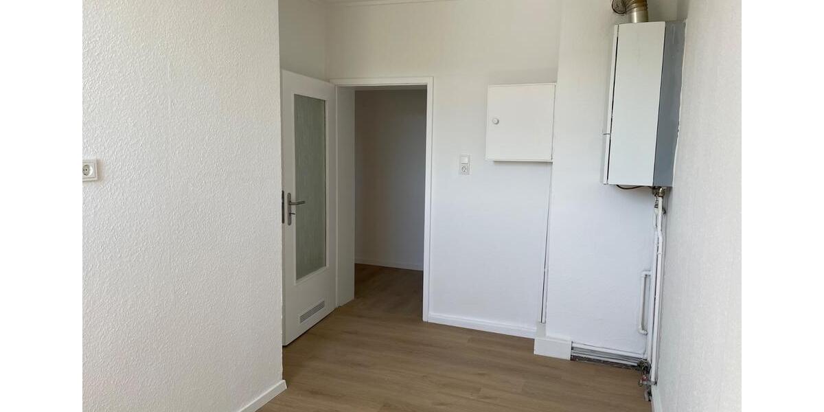 Dachgeschoßwohnung Bochum Bochum-Südwest - 4 Zimmer, 96 m&sup2;, 575&euro; | Angebot:25637333