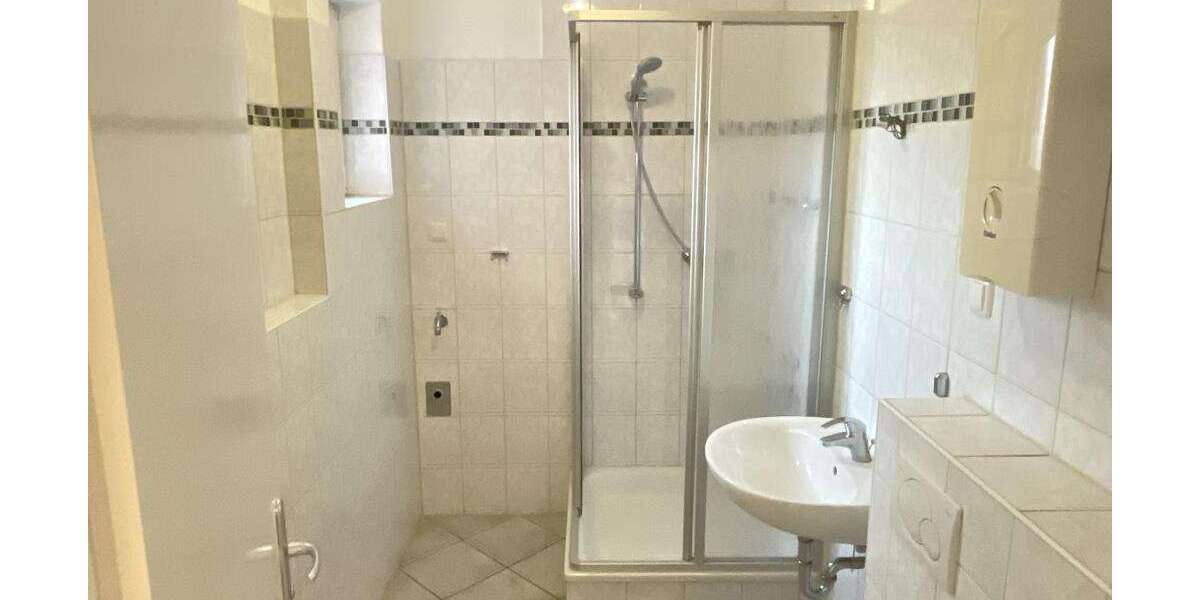 Etagenwohnung Duisburg Beeck - 2 Zimmer, 60 m&sup2;, 499&euro; | Angebot:26458055