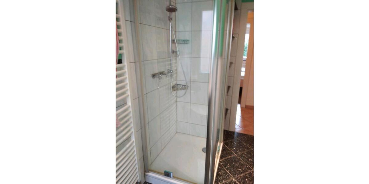 Hochparterre Wuppertal Dönberg - 2 Zimmer, 60 m&sup2;, 830&euro; | Angebot:25286282