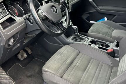 VW Touran 187.300 km 15.600 &euro; Mettmann 40822