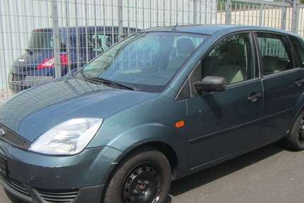 Ford Fiesta 146.400 km 1.600 € Düsseldorf 40235