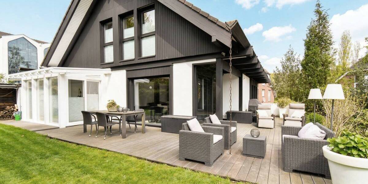 Einfamilienhaus Essen Heidhausen - 5 Zimmer, 220 m&sup2;, 975.000&euro; | Angebot:26499112