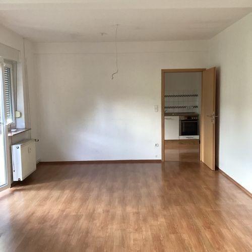 Wohnung mit einen Garten und Garage 3 zimmer