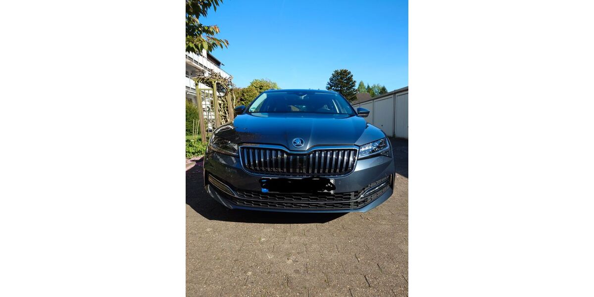 Skoda Superb 75.000 km 35.000 &euro; Oberhausen 46149