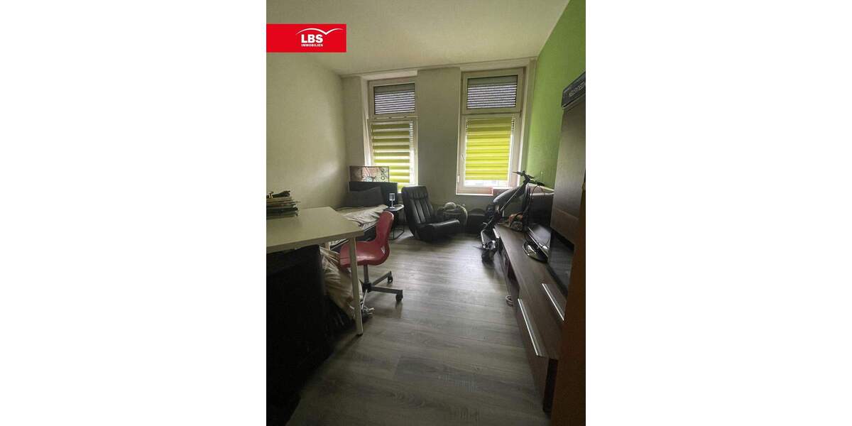 Ihr neues Zuhause: Charmante 4-Zimmer-Altbauwohnung mit großem Garten 4 zimmer