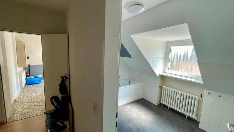 Etagenwohnung Essen Stadtbezirk III - 1 Zimmer, 49 m&sup2;, 575&euro; | Angebot:26478528
