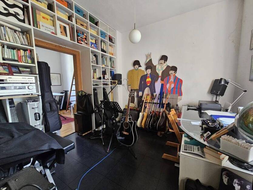 Moderne Architektur trifft auf charmante Baukunst – Häuserensemble aus 2 Einfamilienhäuser, EinliegerWohnung + Fabrikgebäude