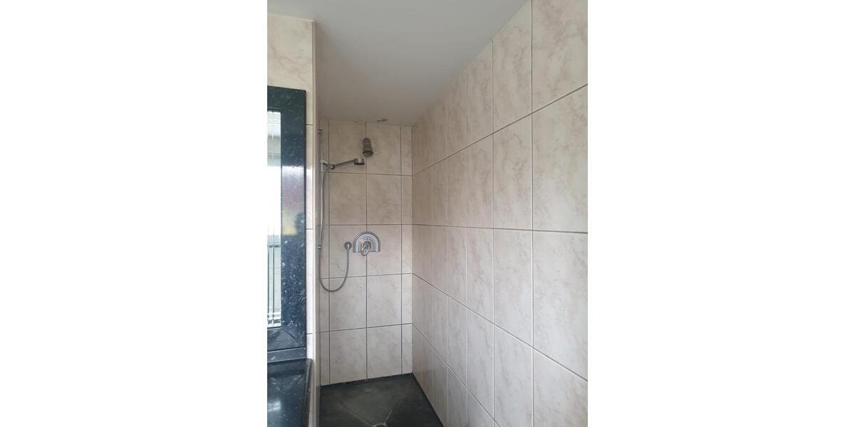 Preiswertes Rheienendhaus in Duisburg Beeckerwerth zu verkaufen 4 zimmer